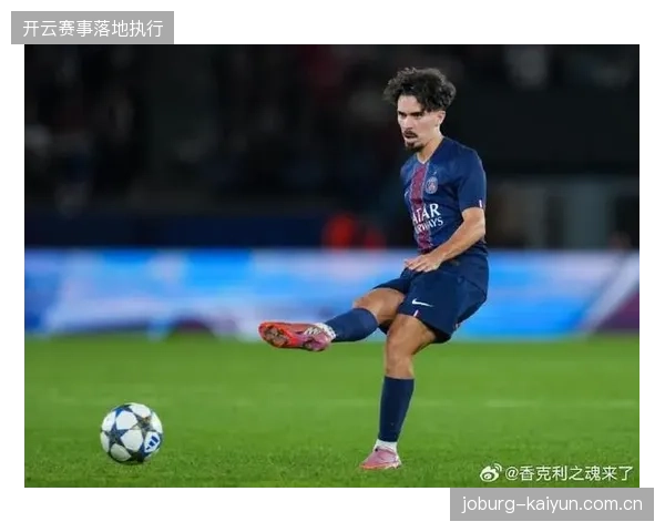 维蒂尼亚在巴黎圣日耳曼的成熟表现，使其成为葡萄牙队中场更新换代的核心人选
